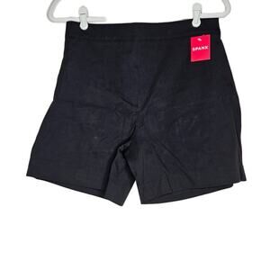 NEW Spanx M Polished 6" Short Black Classic Minimalist Stretch Slimming Comfort